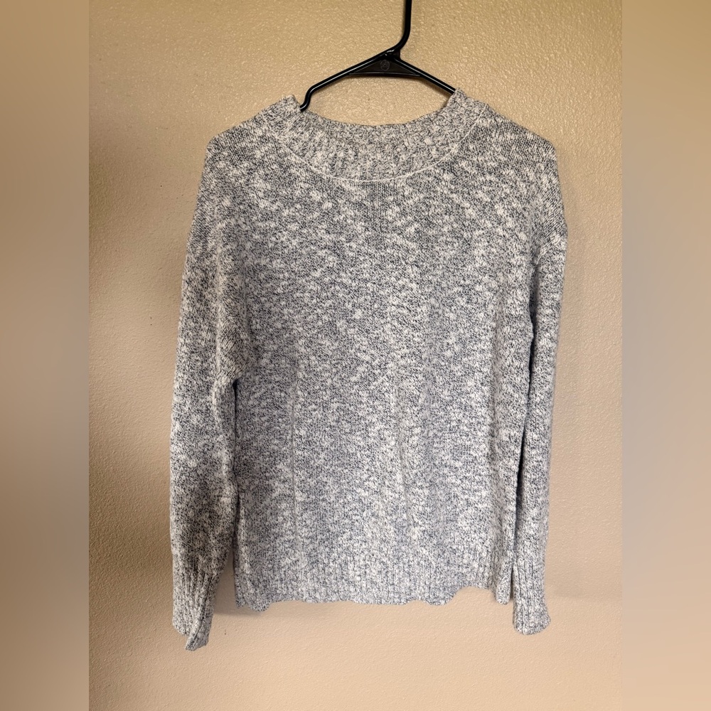 L.L. Bean Women's Heathered Gray Crew Neck Sweater